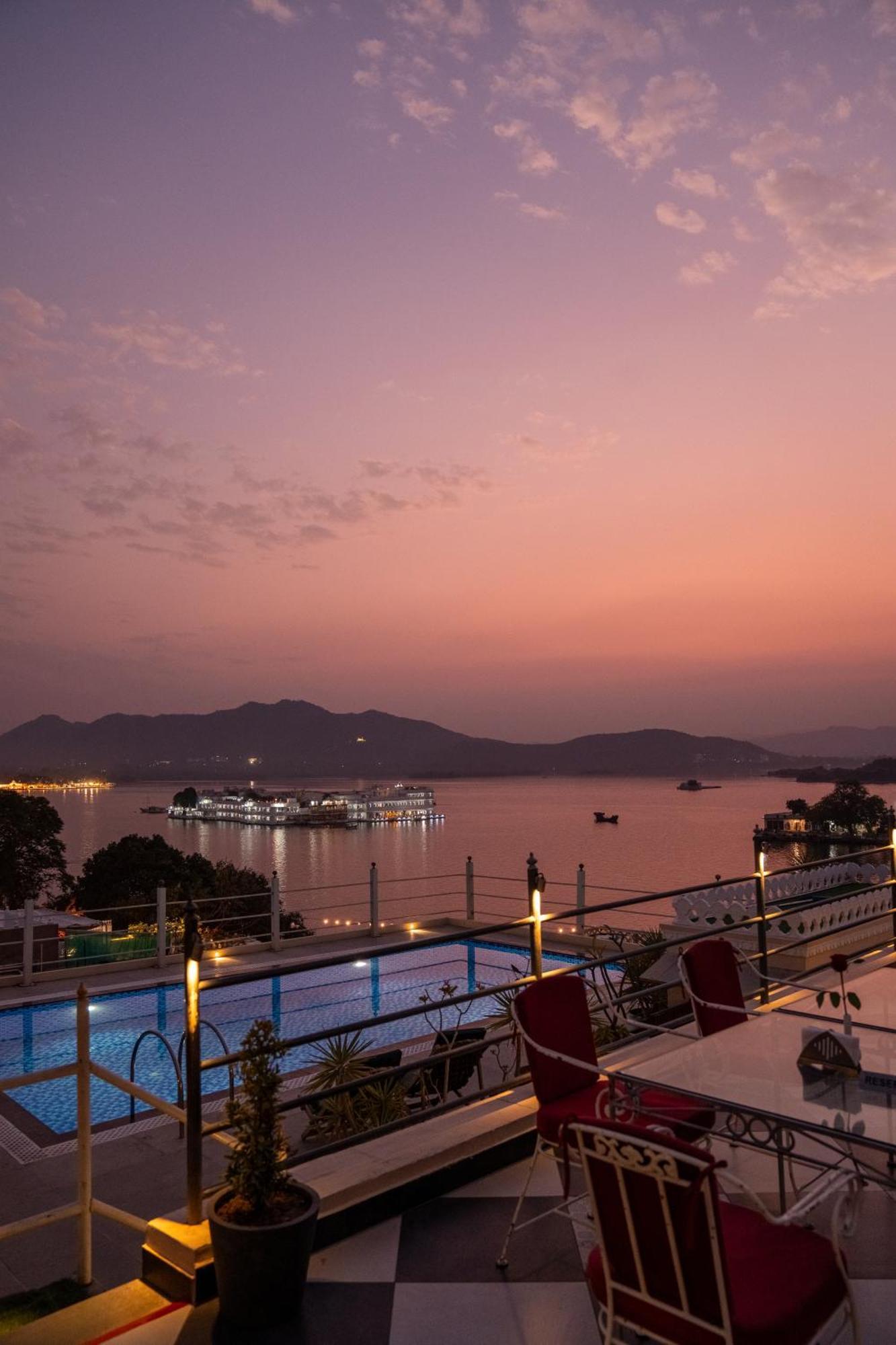 Udaigarh - Udaipur Hotell Exteriör bild