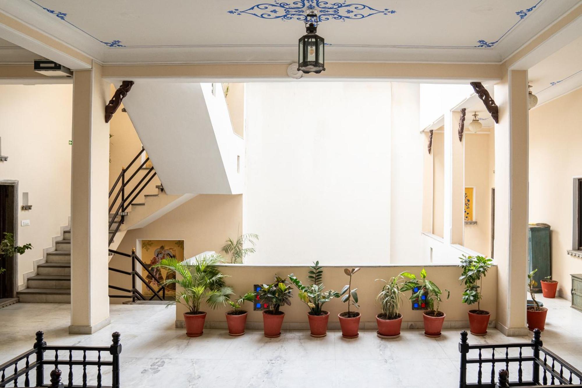 Udaigarh - Udaipur Hotell Exteriör bild