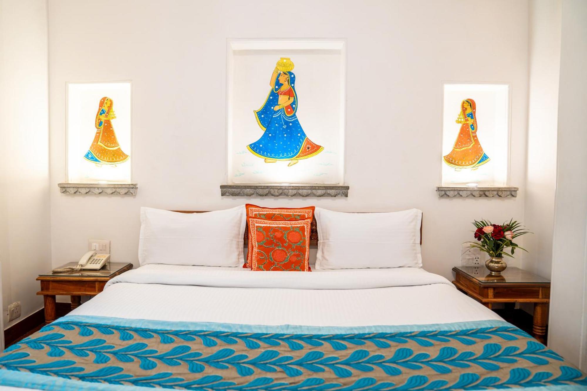 Udaigarh - Udaipur Hotell Exteriör bild